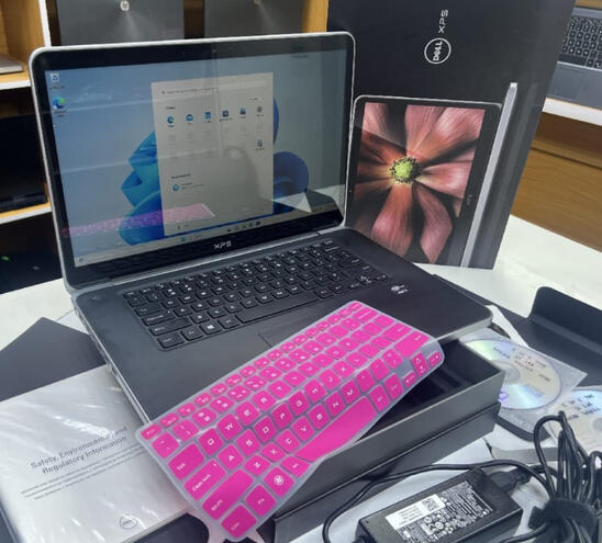 NVIDIA 2GB Dedicated - Dell XPS 15 (L521X) - Core i7-3540M ~ 3.7GHz - 15.6" FHD - Keyboard Light + Extras... 8gb- 750 hhd N370,000