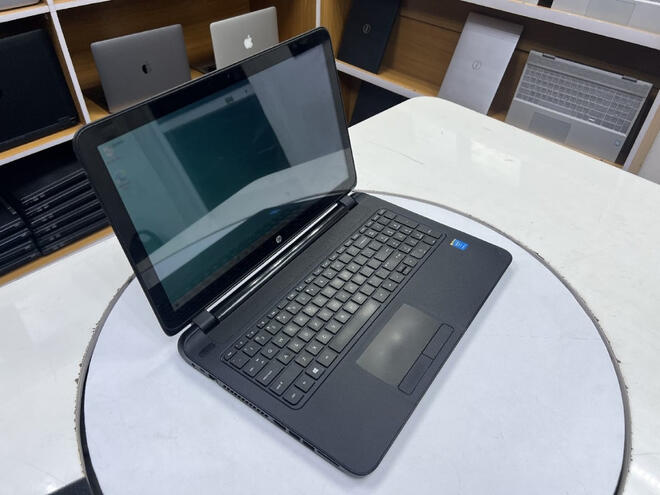 HP 15 Notebook PC (f162dx) - 15.6&quot; - Core i3-4030U 1.9GHz - Touchscreen - 750GB HDD - 8GB RAM N220,000