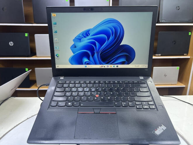 Lenovo ThinkPad T480 - Core i5-8350U ~ 3.6GHz Quad-Core - 14” 2K/QHD Display - Face ID - Keyboard Light - Fingerprint - 256GB SSD/8GB RAM... N300,000